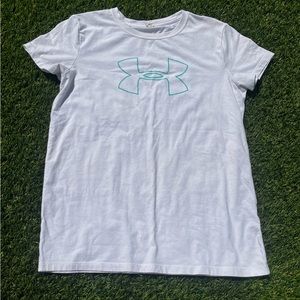 Woman’s under Armour shirt